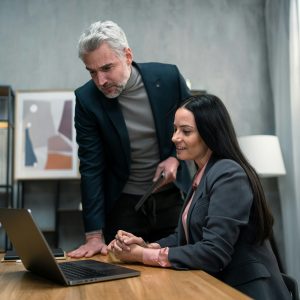MECE Problem-Solving Lab for Consultants